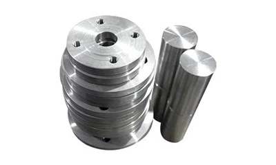 Titanová deska třídy 7